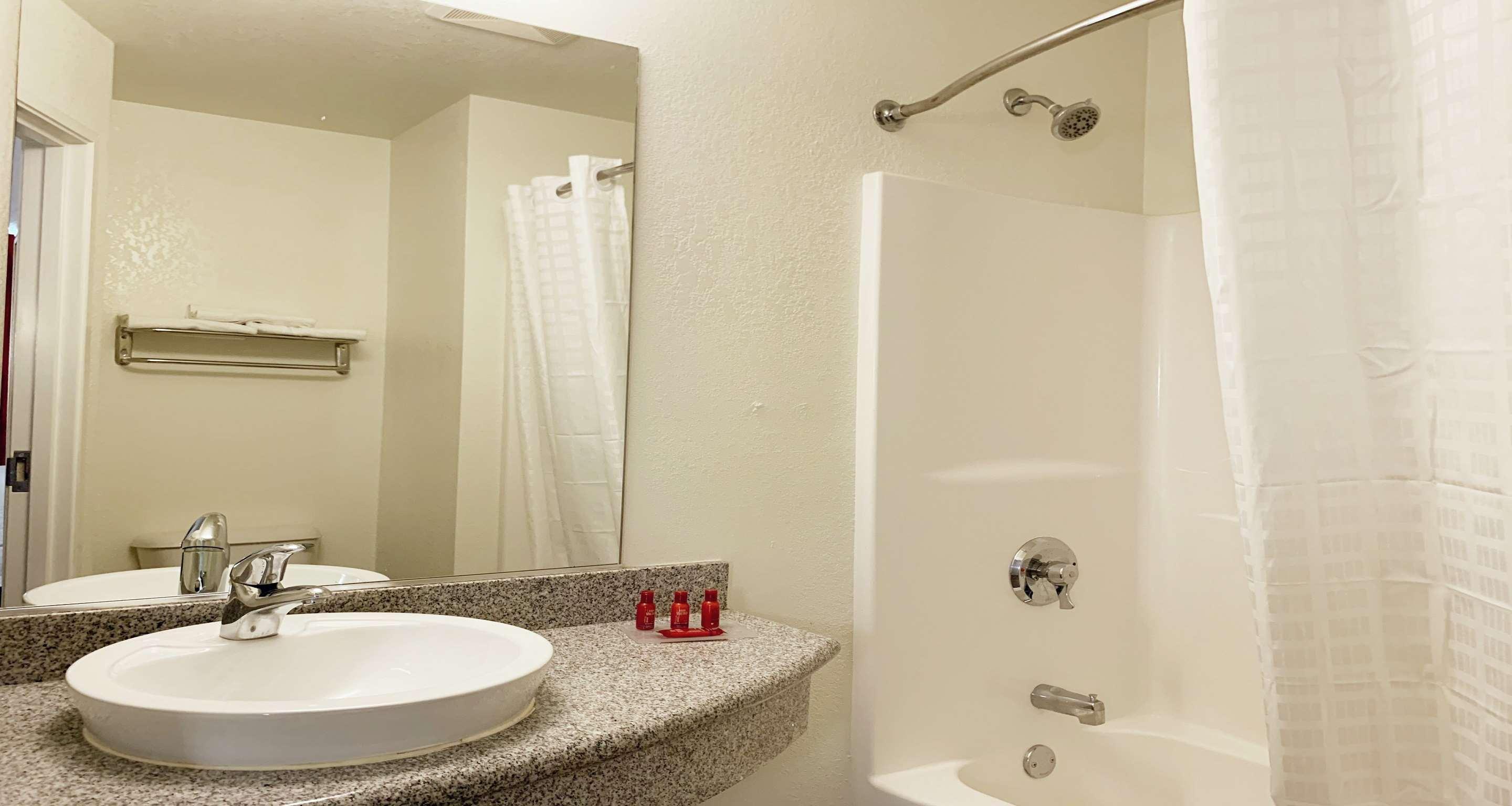 Surestay Plus Hotel By Best Western Niagara Falls East Buitenkant foto