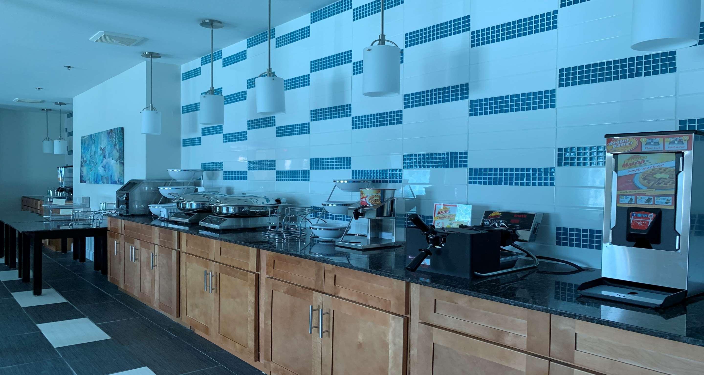 Surestay Plus Hotel By Best Western Niagara Falls East Buitenkant foto